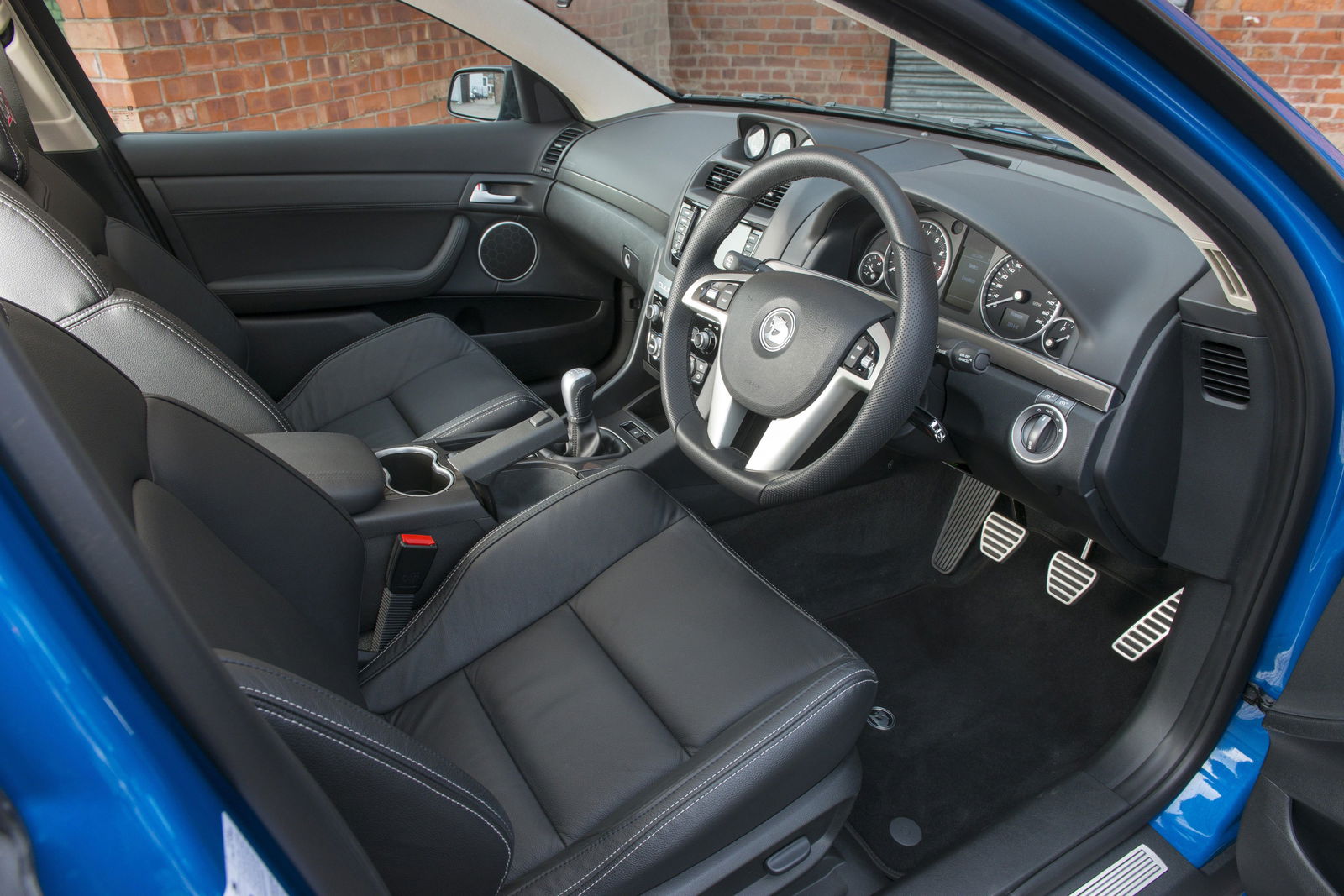 Vauxhall VXR8 Tourer - interior